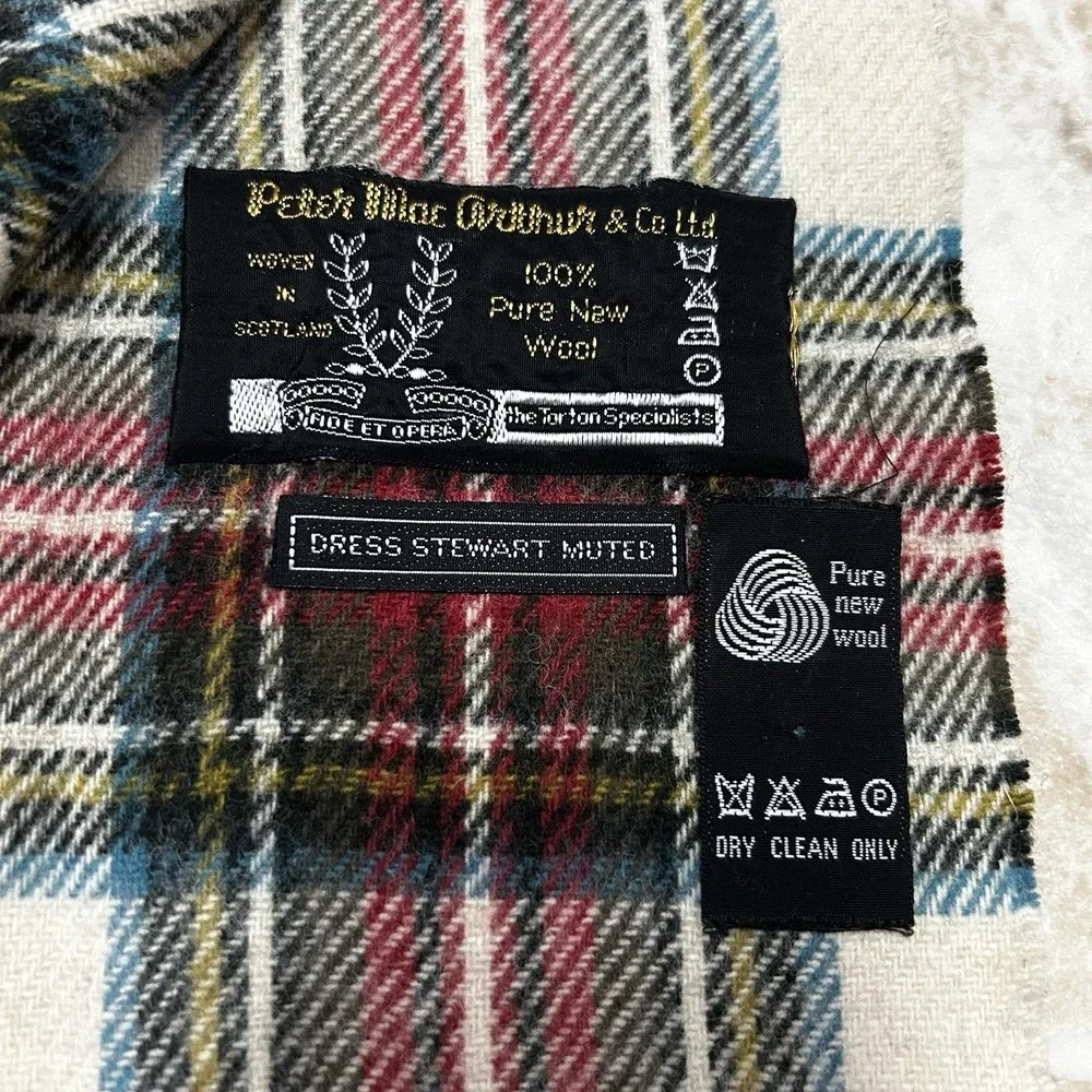 Peter MacArthur Scotland‎ Gray Plaid Fringed 100% Pure Lambswool Scarf Vintage